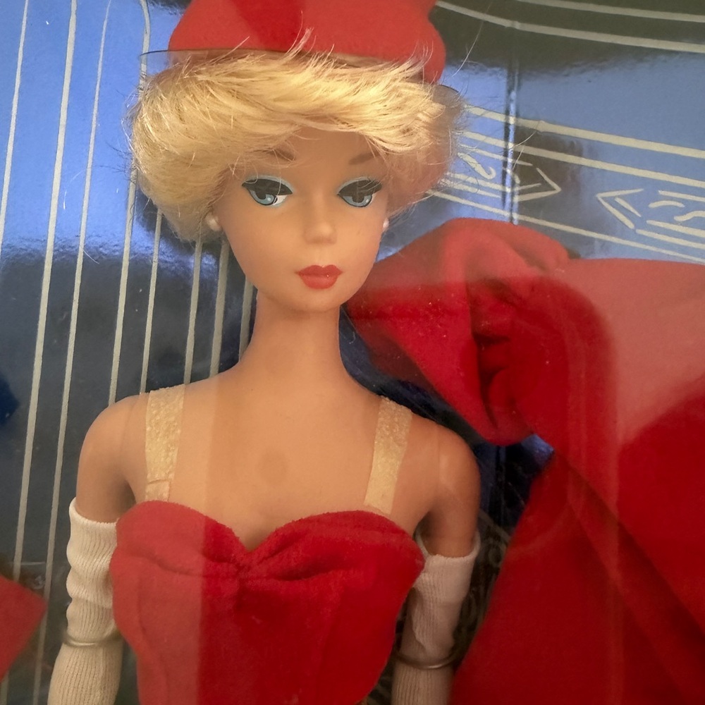 1997 collector edition  1962 fashion and doll reproductions-Silken flame Barbie